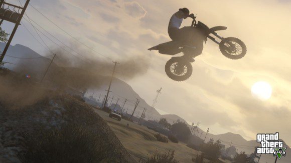 Screenshot: Saltar de moto no GTA V