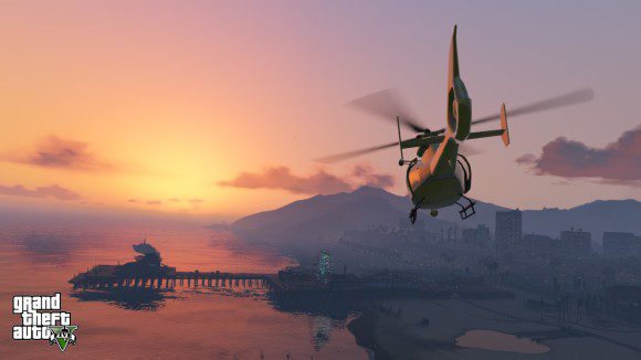 Helicóptero sobrevoa praia de Los Santos no GTA V